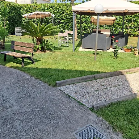 Apartment Depandance Con Piscina In Uso In Esclusivo In Sant'Antonio Abate